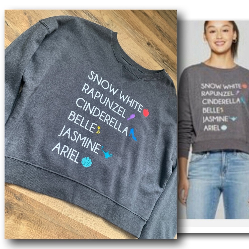 Disney Princess Crewneck Crop Sweatshirt Size-M EUC